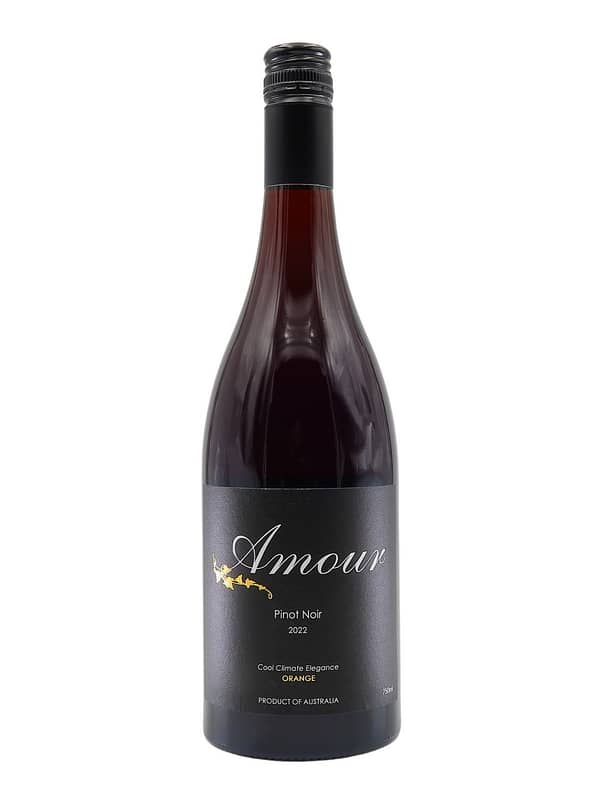 amour wines 2022 pinot noir
